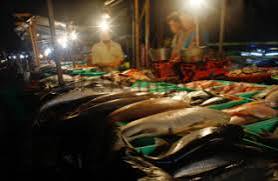 Keunikan Pasar Malam Ikan Kramat Jati: Surga Bagi Pecinta Makanan Laut